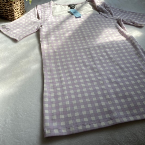 Petite Gingham Square Neck Luxe Tee || Ann Taylor - Picture 3 of 5